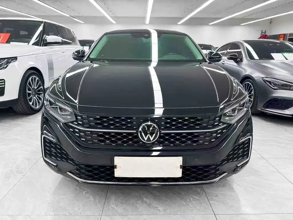 Volkswagen Passat — фото 5
