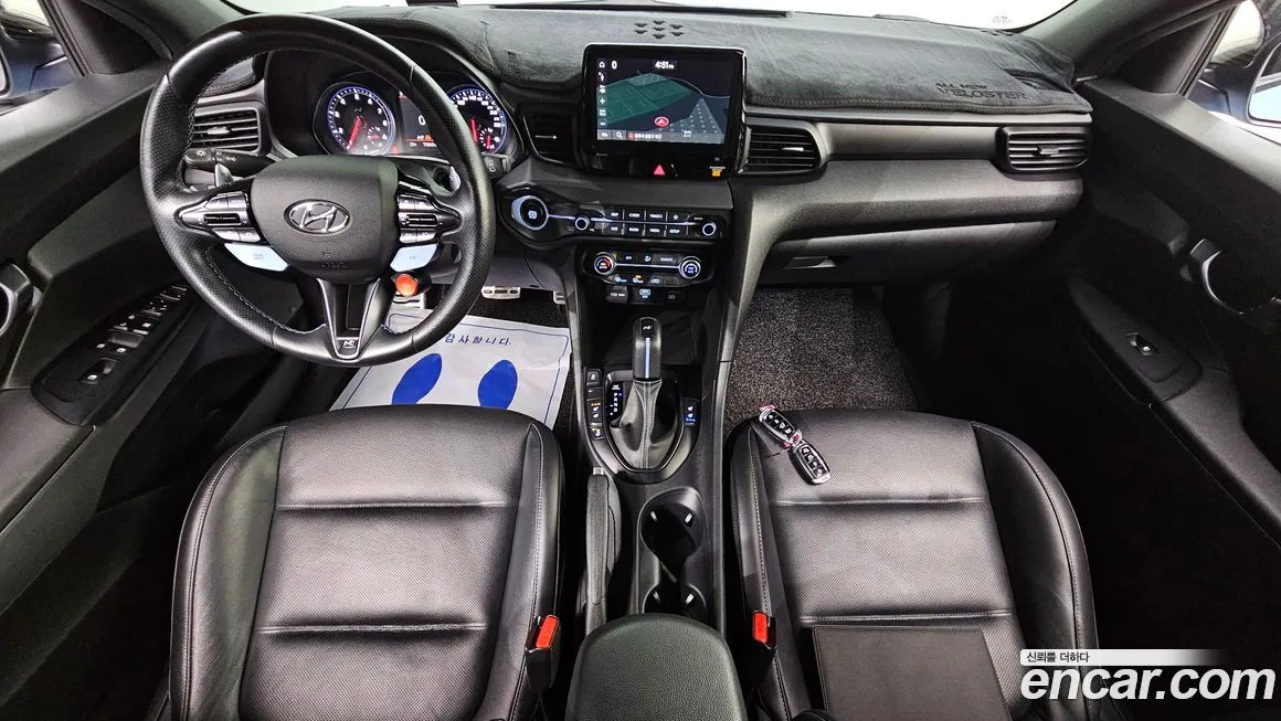 Hyundai Veloster — фото 6