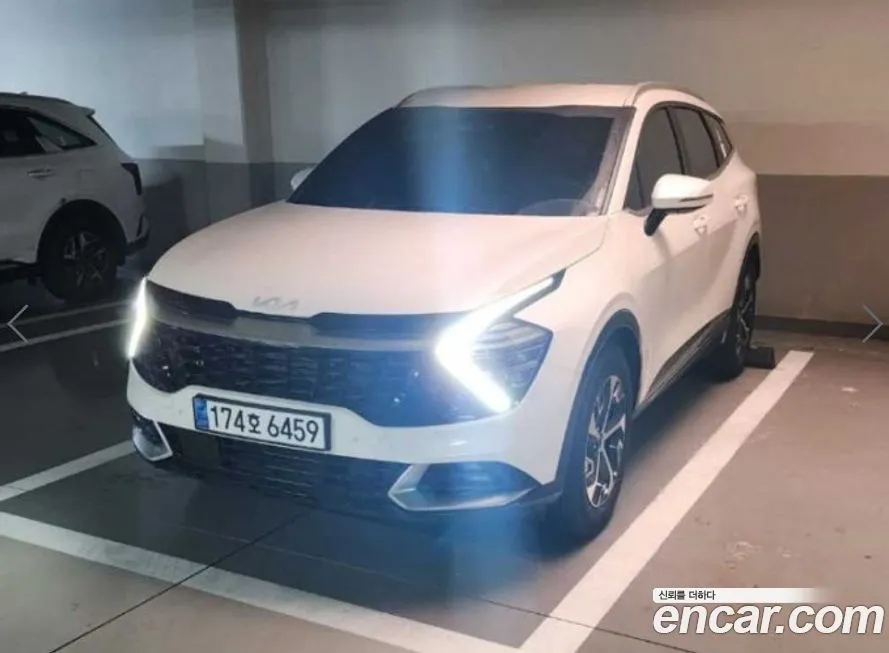 Kia Sportage — фото 1