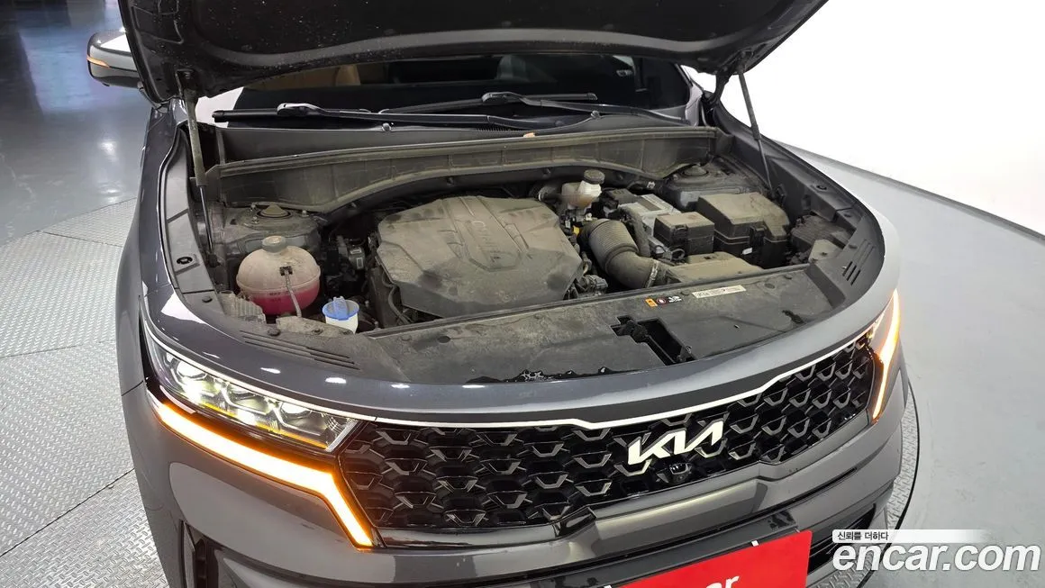 Kia Sorento — фото 9