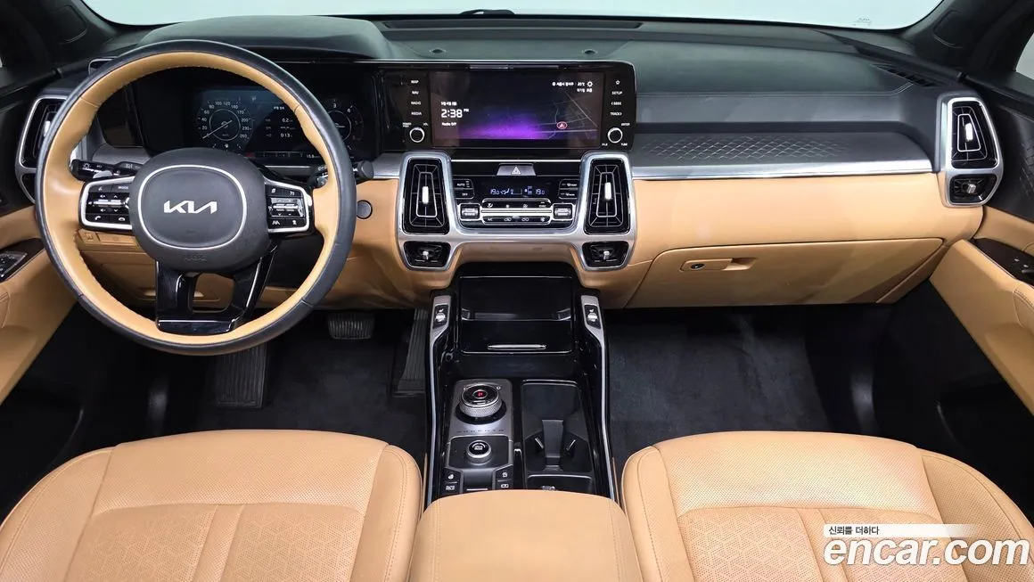 Kia Sorento — фото 10