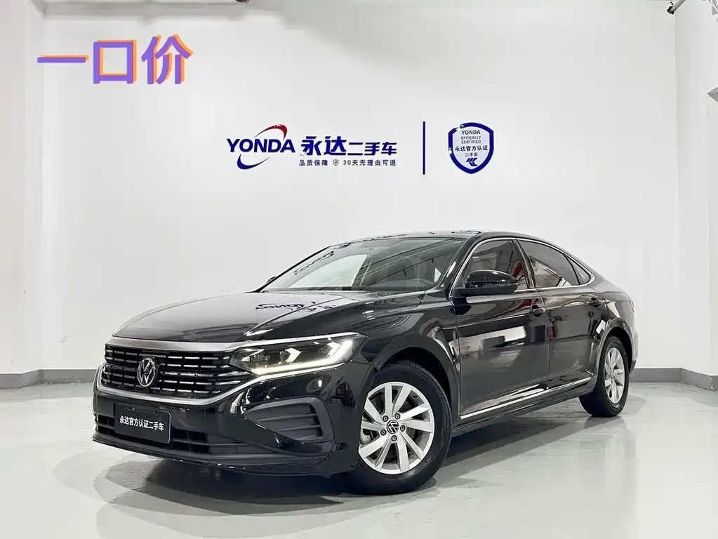 Volkswagen Passat — фото 1