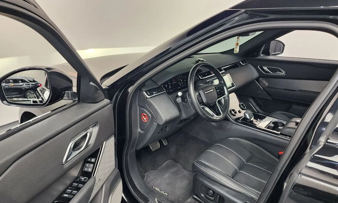 Land Rover Range Rover Velar — фото 10