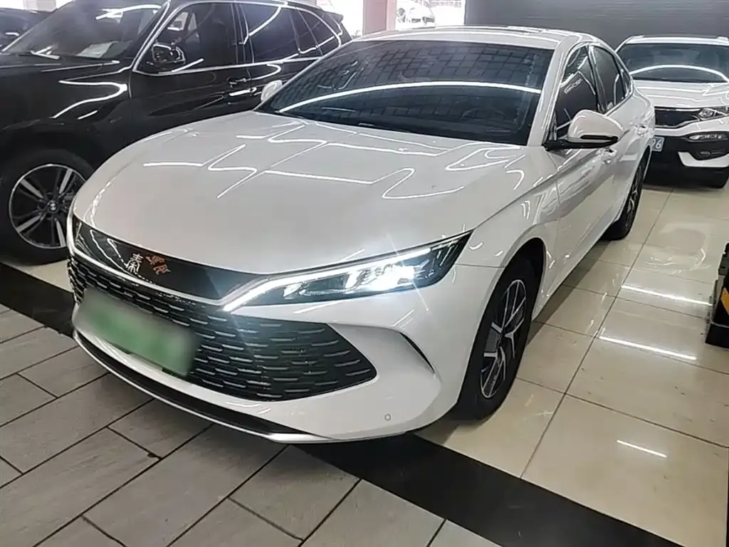 BYD Qin L — фото 1