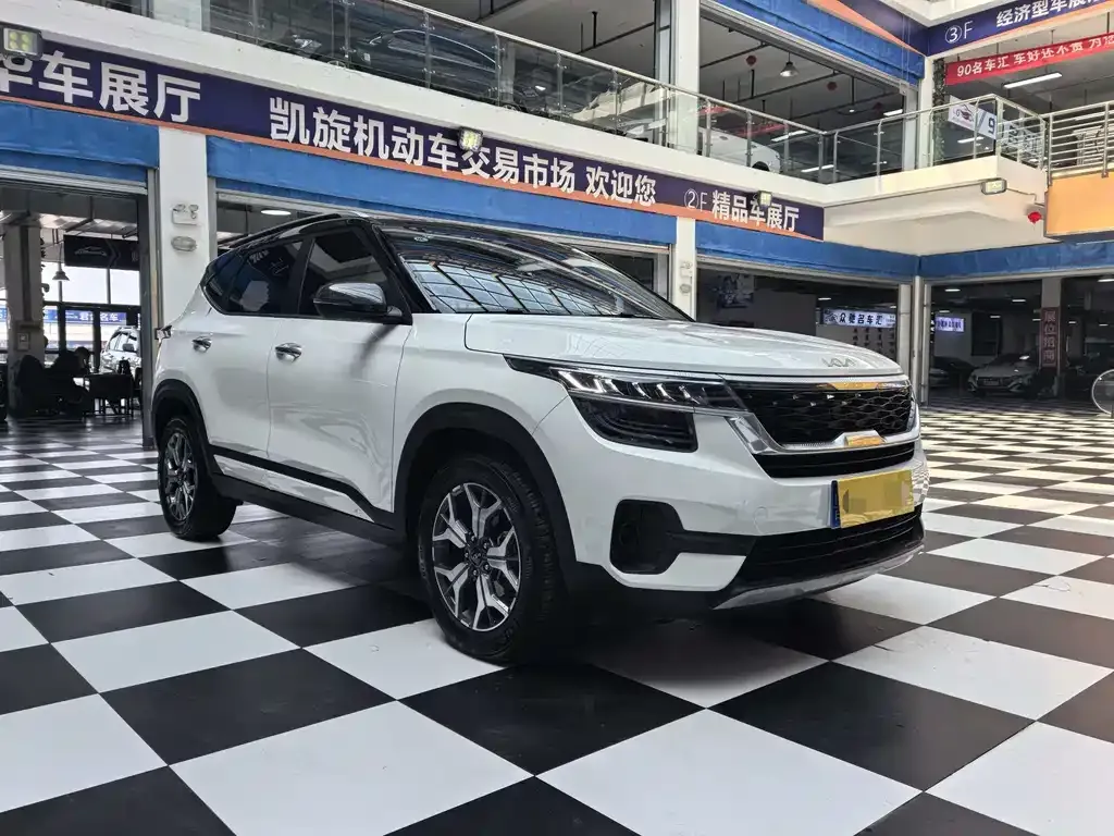 Kia KX3 — фото 10