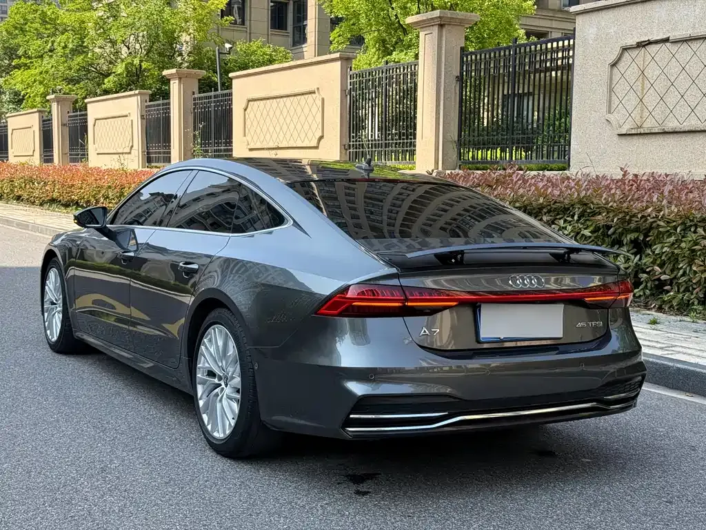 Audi A7 — фото 4