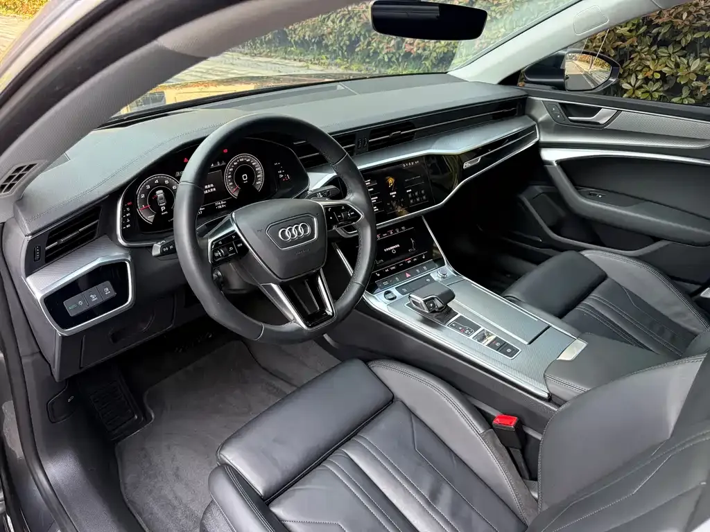 Audi A7 — фото 2