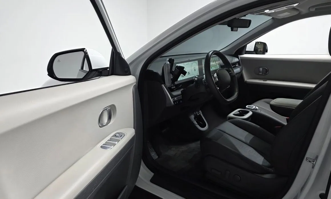 Hyundai Ioniq5 — фото 9