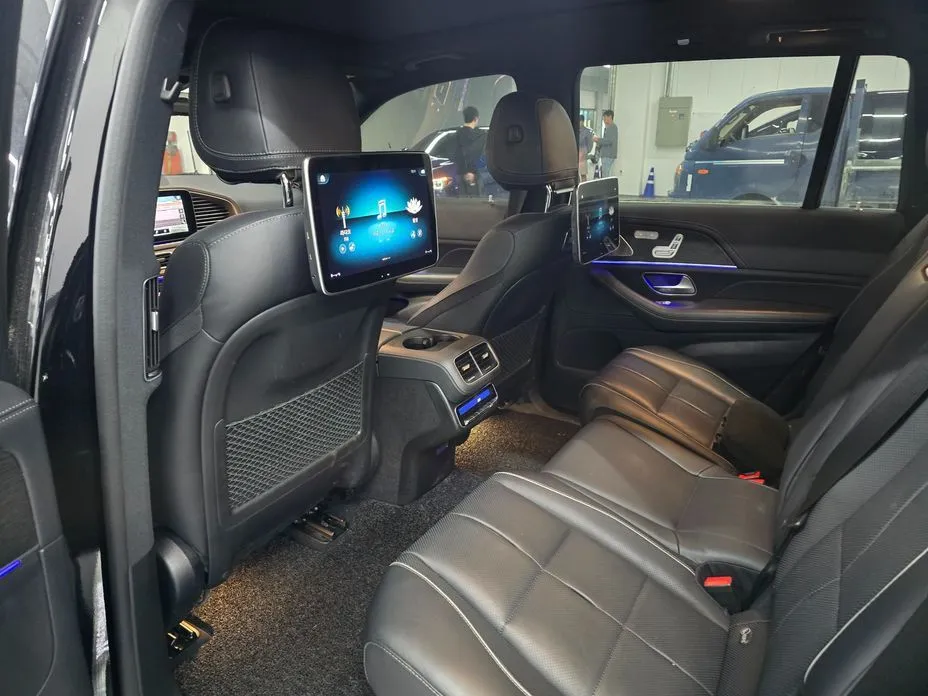 Mercedes-Benz GLS-Class — фото 10