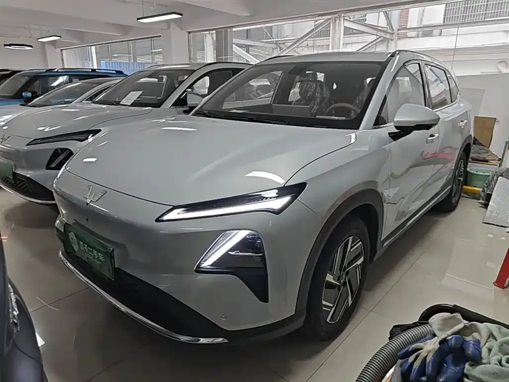 Wuling Xingguang S — фото 1