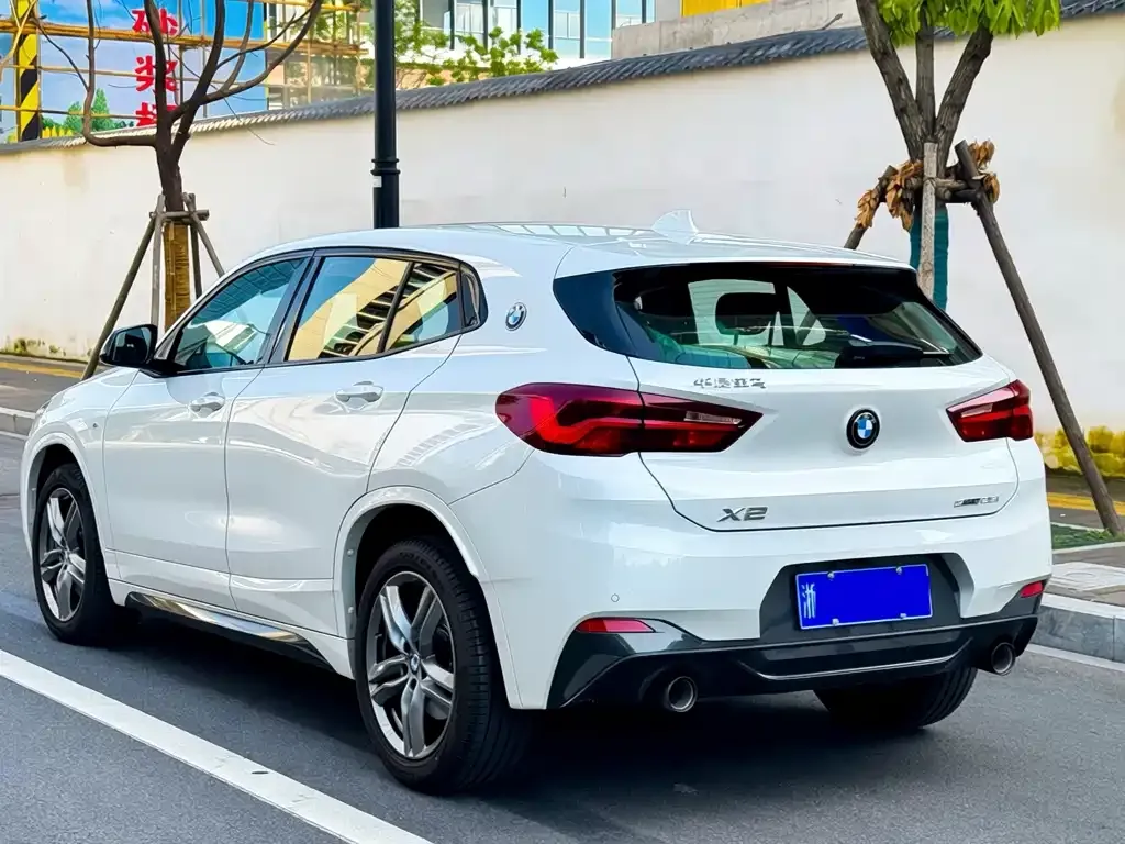 BMW X2 — фото 8