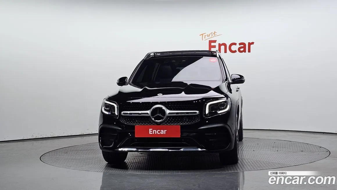 Mercedes-Benz GLB-Class — фото 3