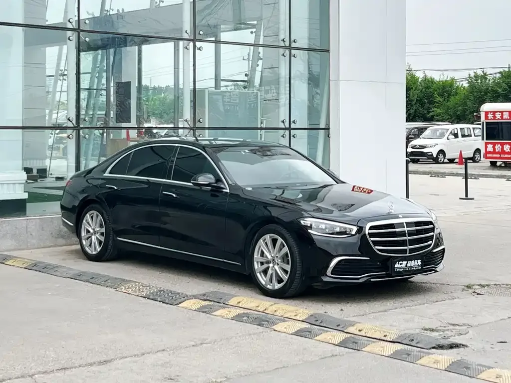Mercedes-Benz S-Class — фото 2