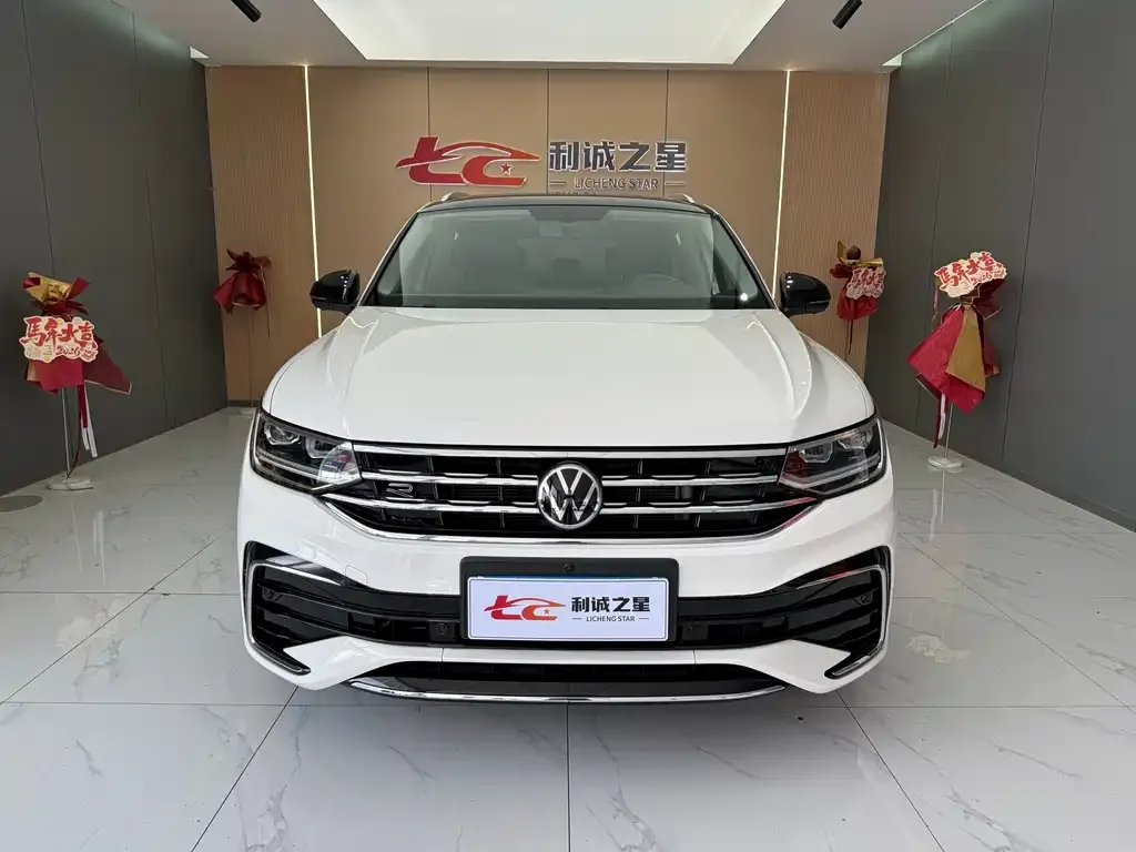 Volkswagen Tiguan X — фото 2