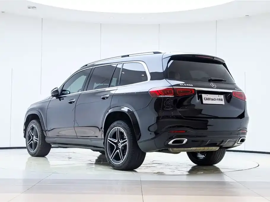 Mercedes-Benz GLS — фото 6