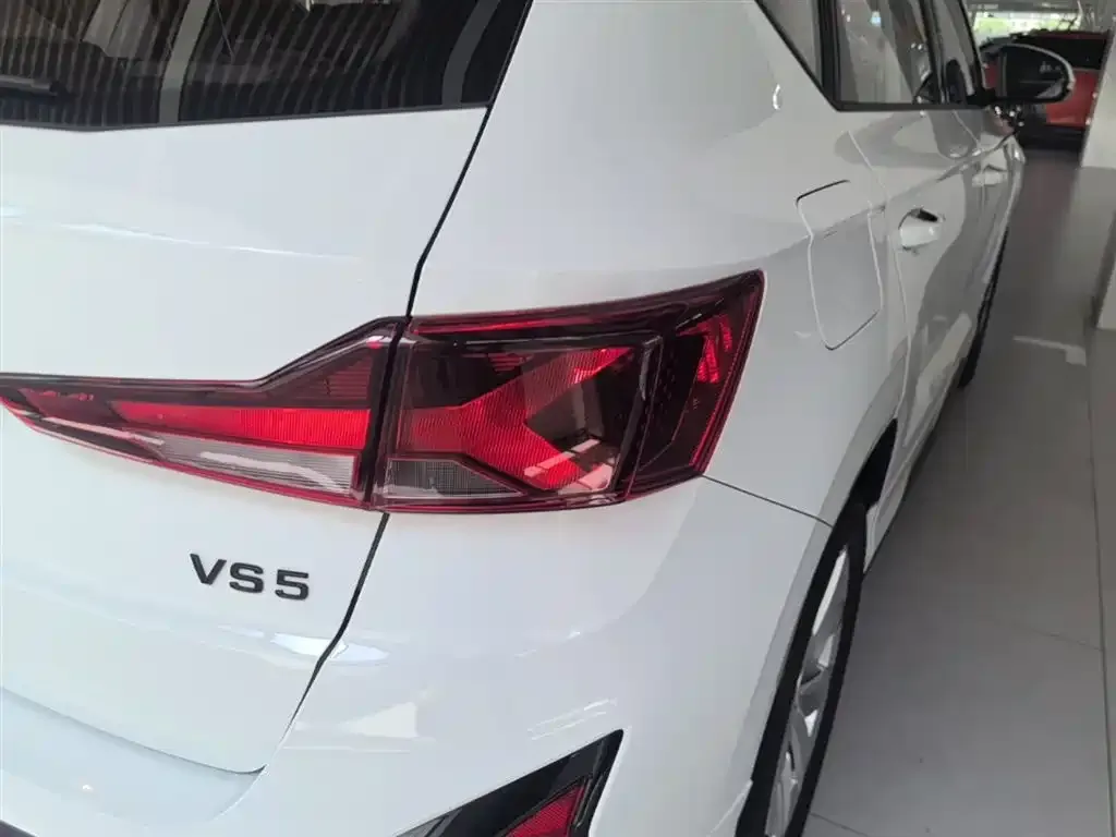 Jetta VS5 — фото 2