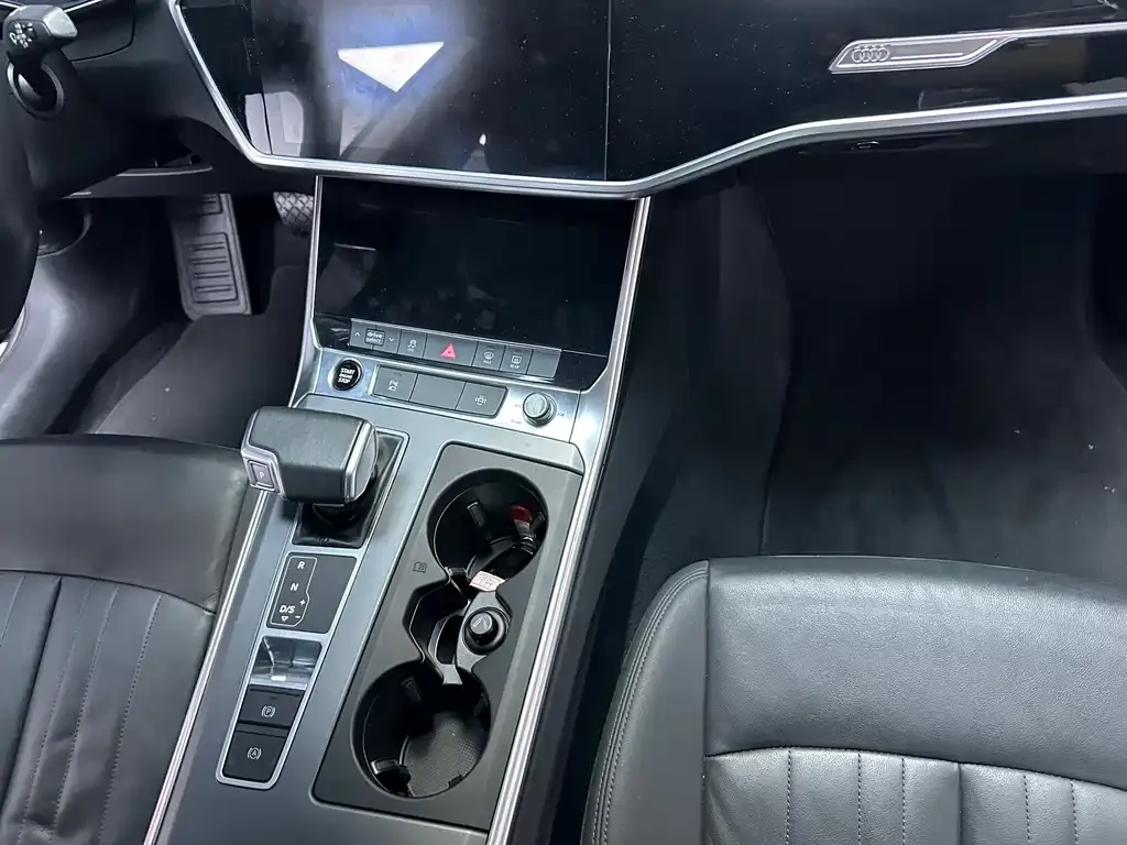 Audi A7 — фото 6