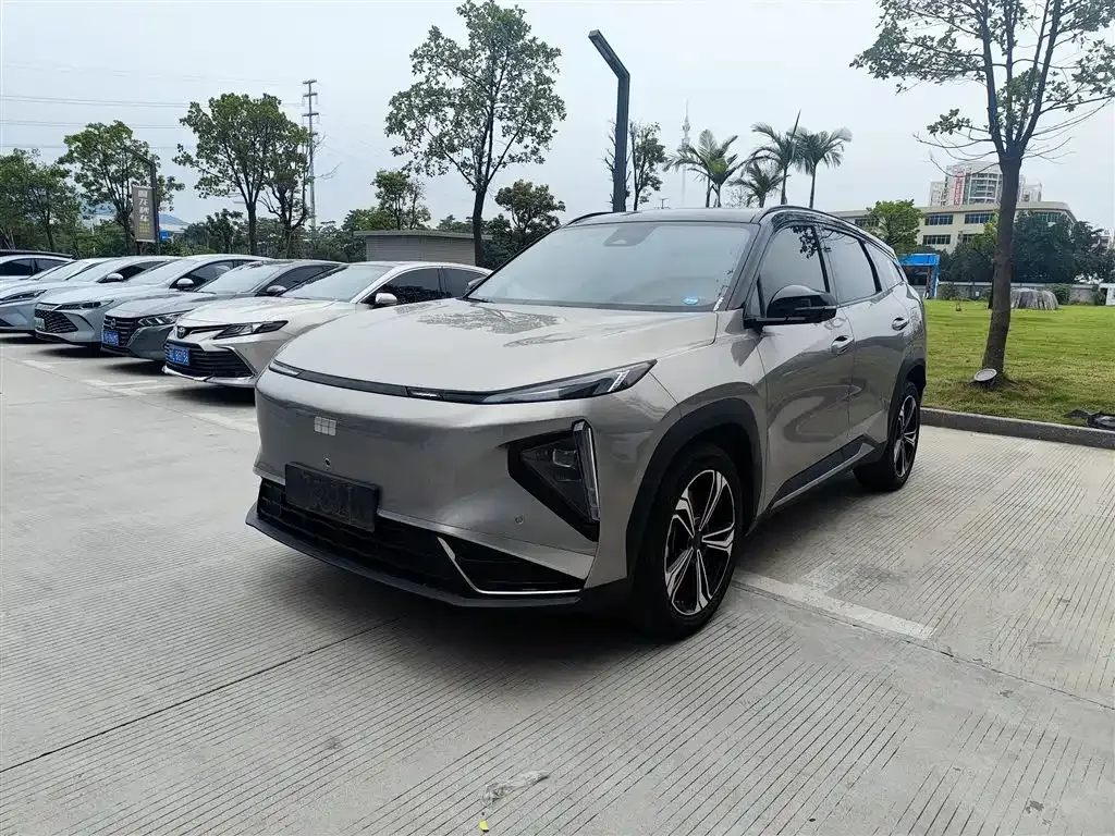 Geely Galaxy L7 — фото 1