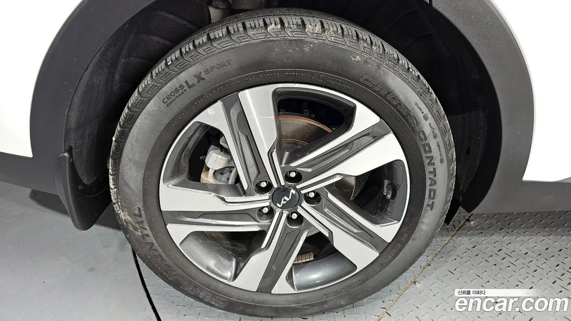 Kia Sorento — фото 10