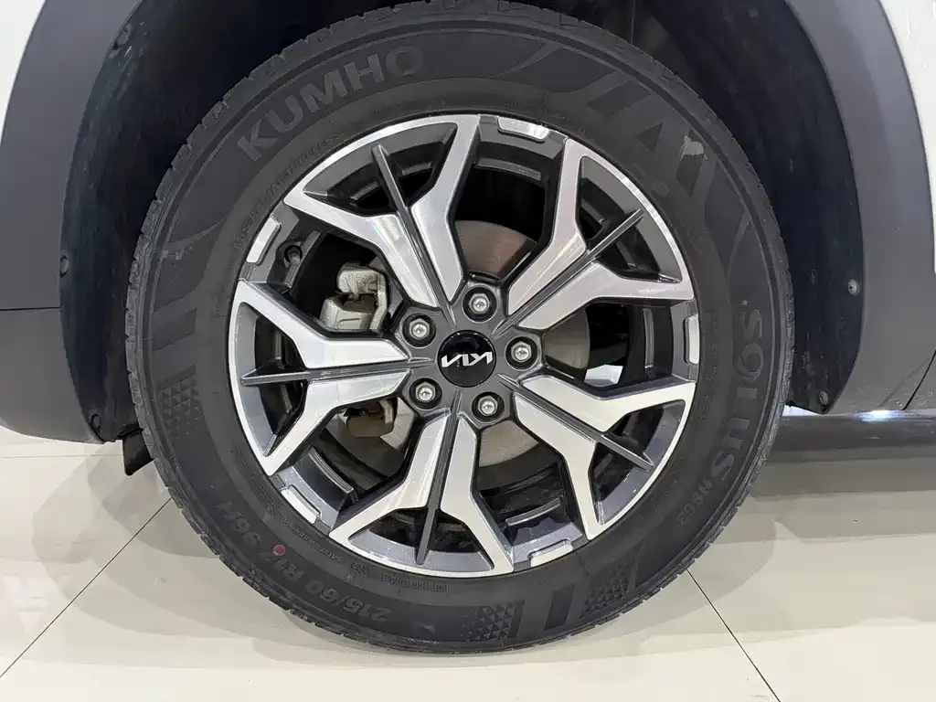 Kia KX3 — фото 3