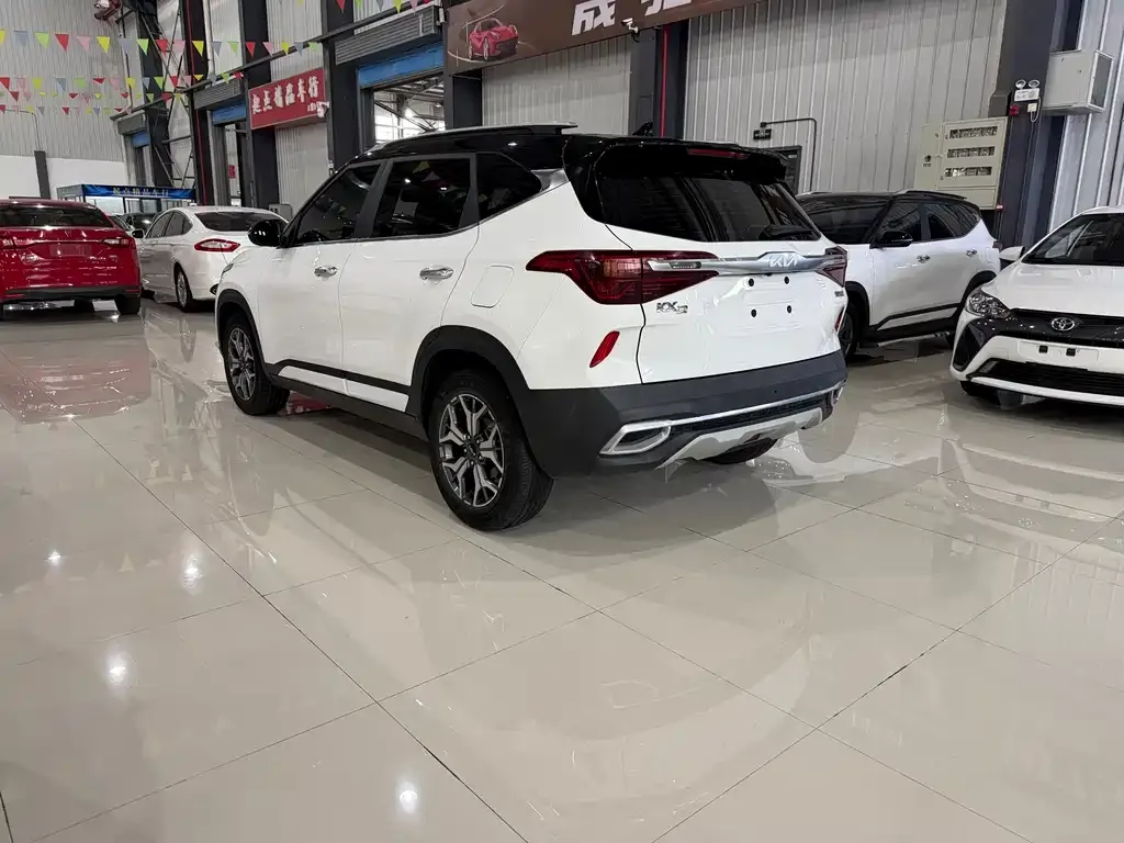Kia KX3 — фото 9