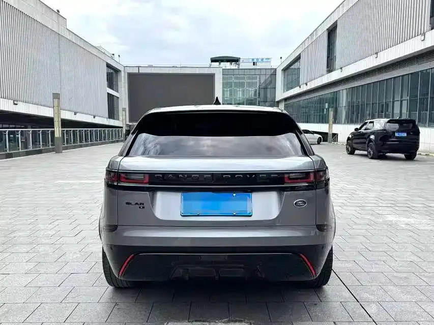 Land Rover Velar — фото 7