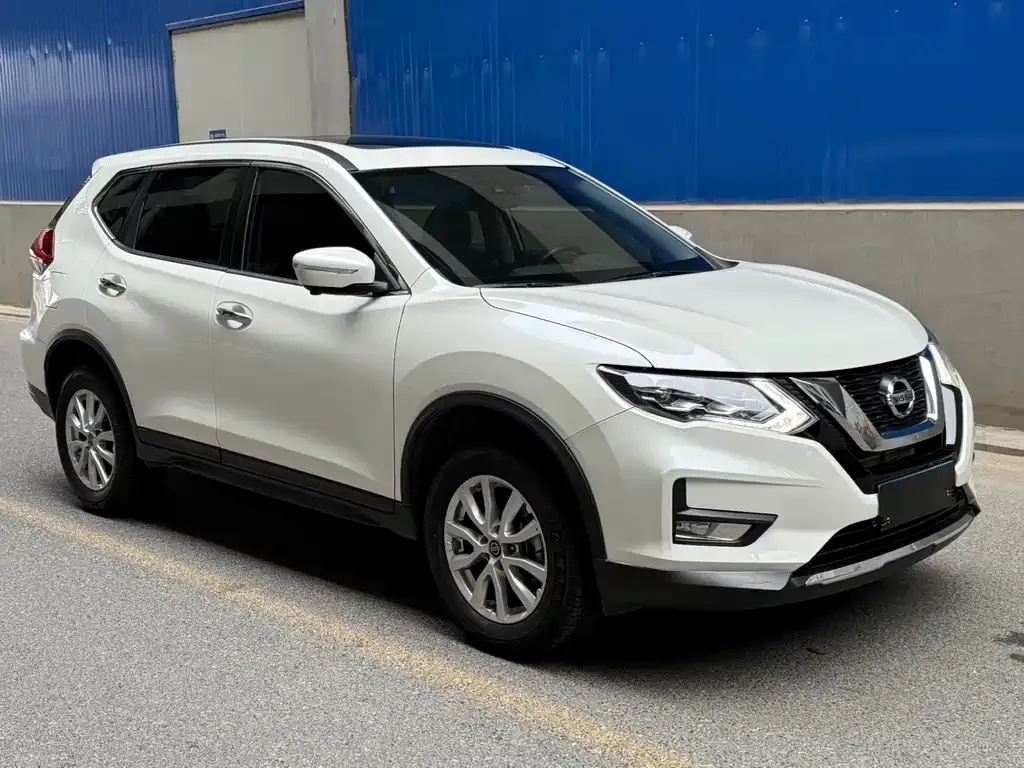 Nissan X-Trail — фото 4