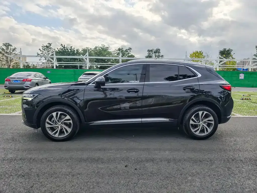Buick Envision S — фото 9