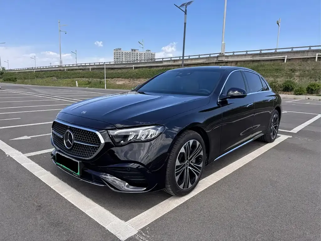 Mercedes-Benz E-Class New Energy — фото 1