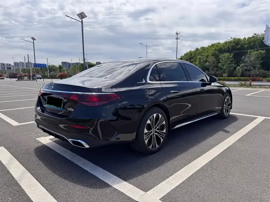 Mercedes-Benz E-Class New Energy — фото 6