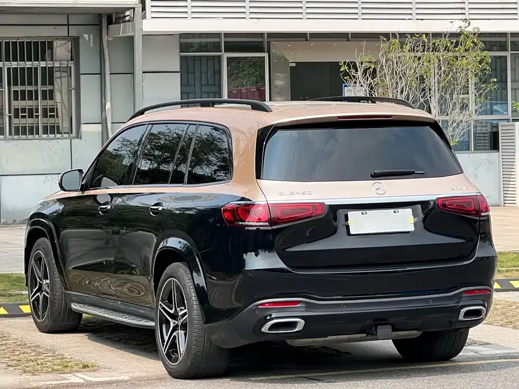 Mercedes-Benz GLS — фото 3