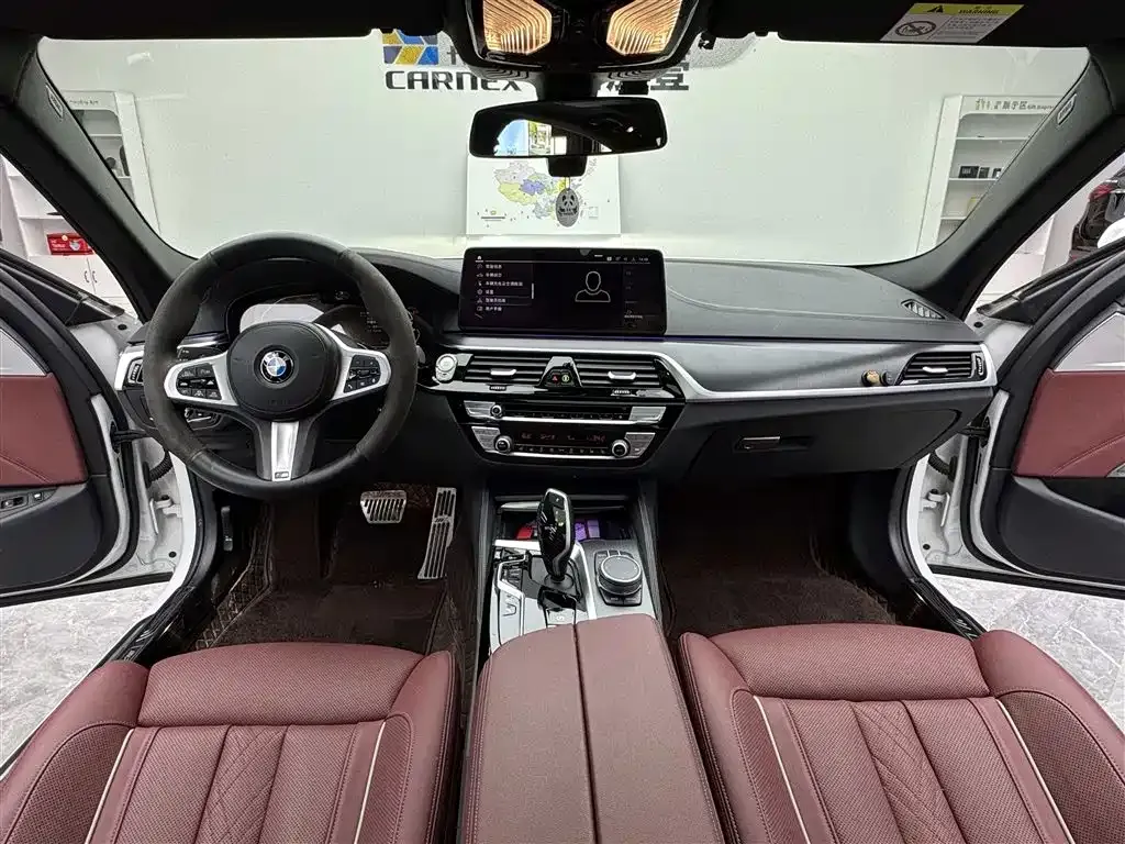 BMW 5 Series New Energy — фото 8