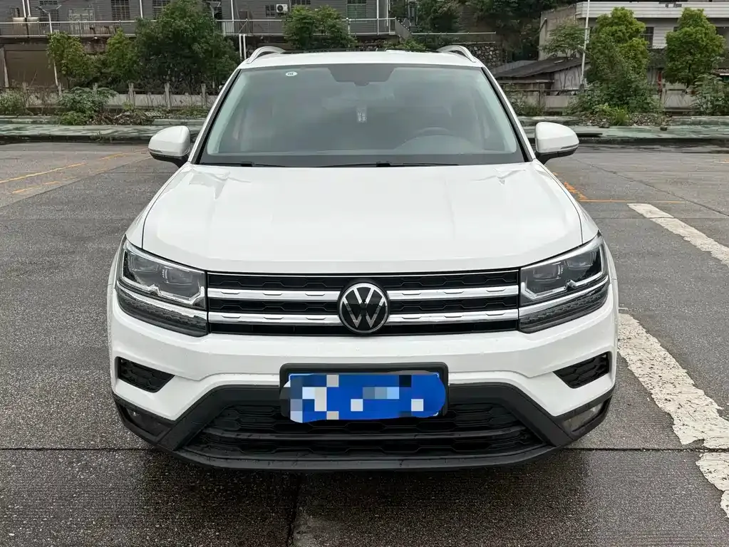 Volkswagen Tharu — фото 8