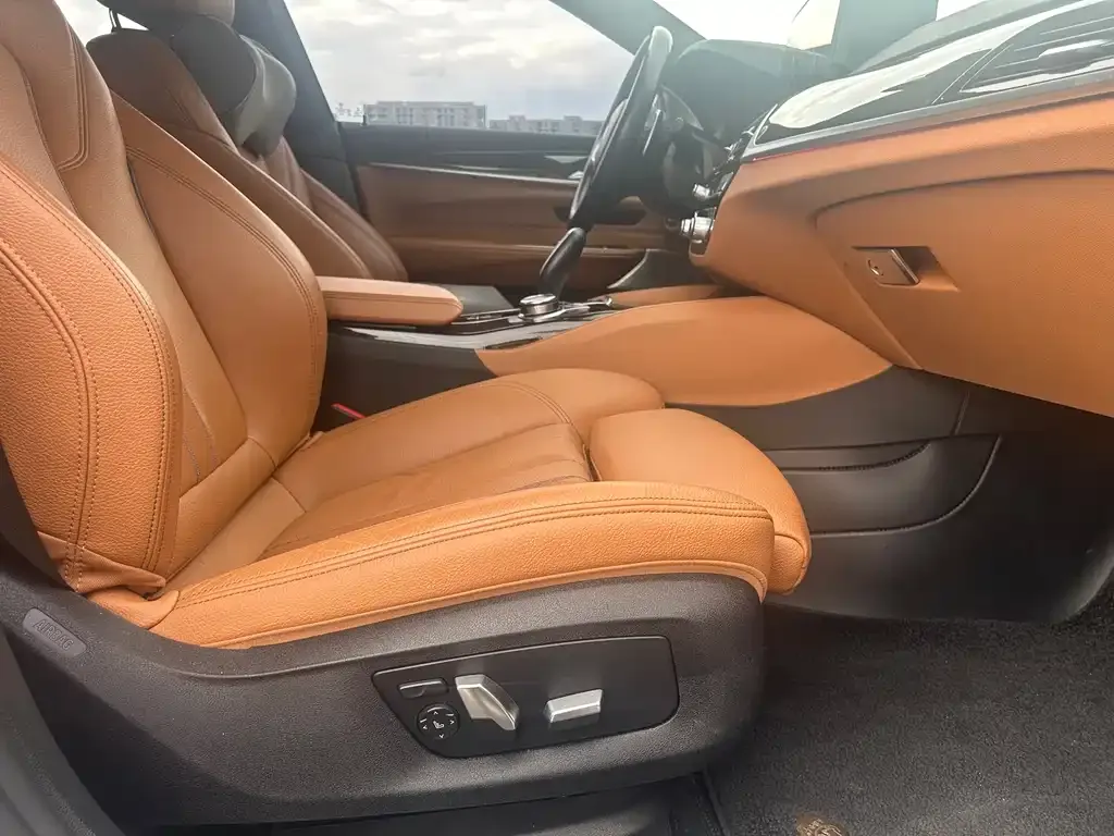 BMW 6 Series GT — фото 3