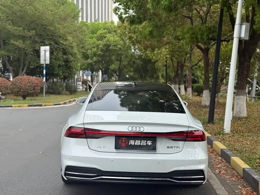 Audi A7 — фото 6