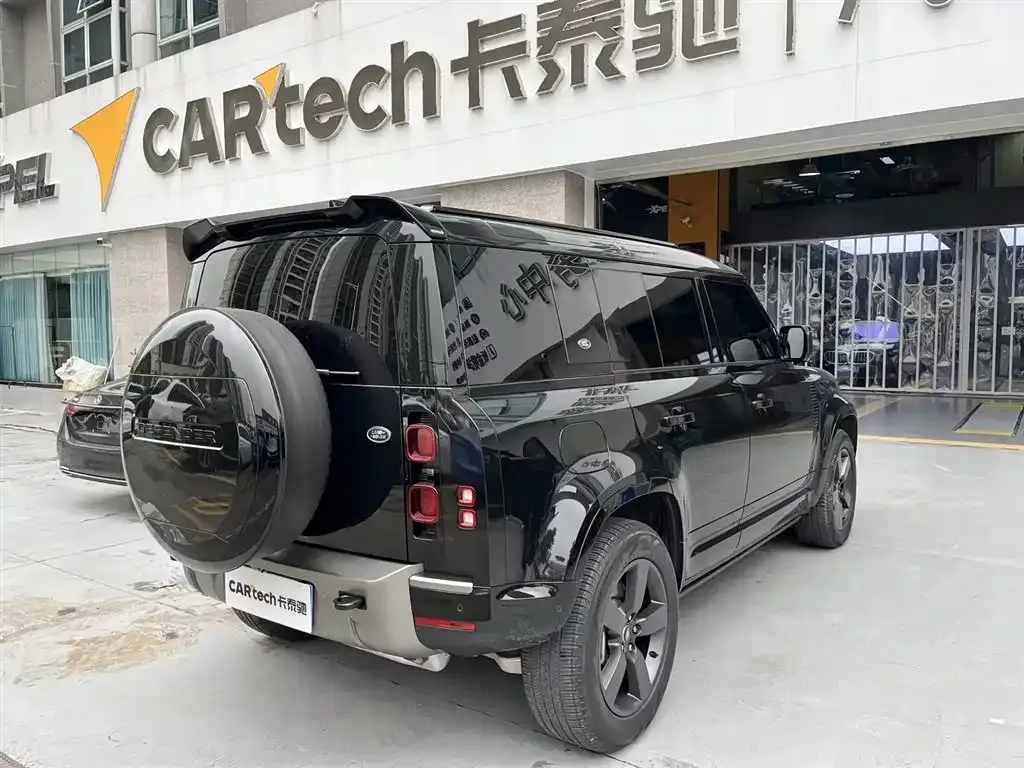 Land Rover Defender — фото 2