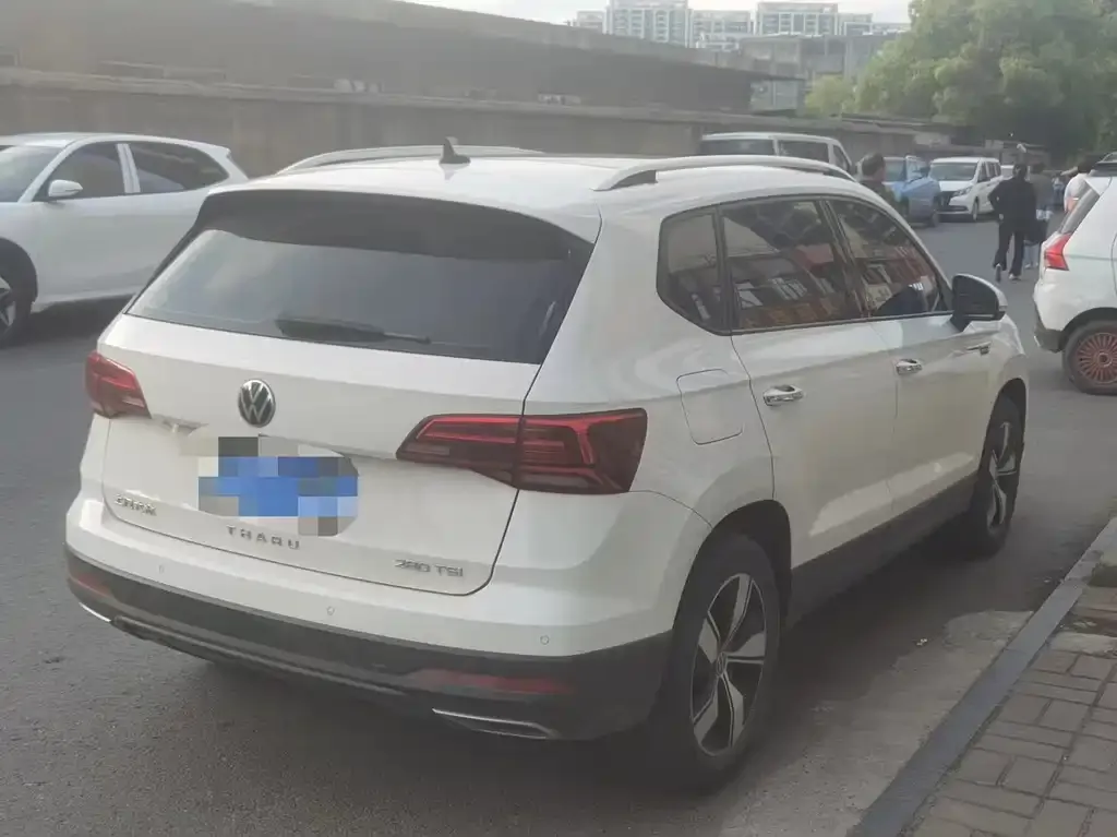 Volkswagen Tharu — фото 2