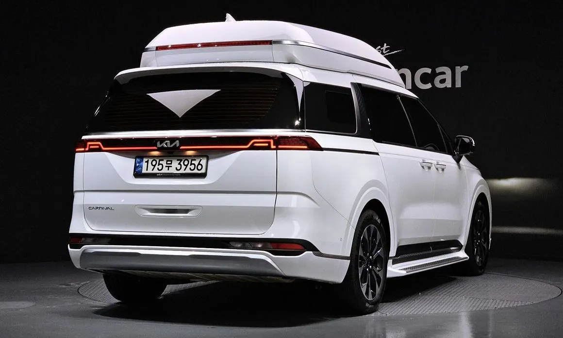 Kia Carnival — фото 2