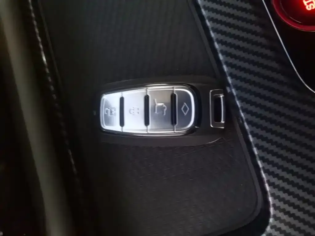 GAC Motor Shadow Leopard — фото 3