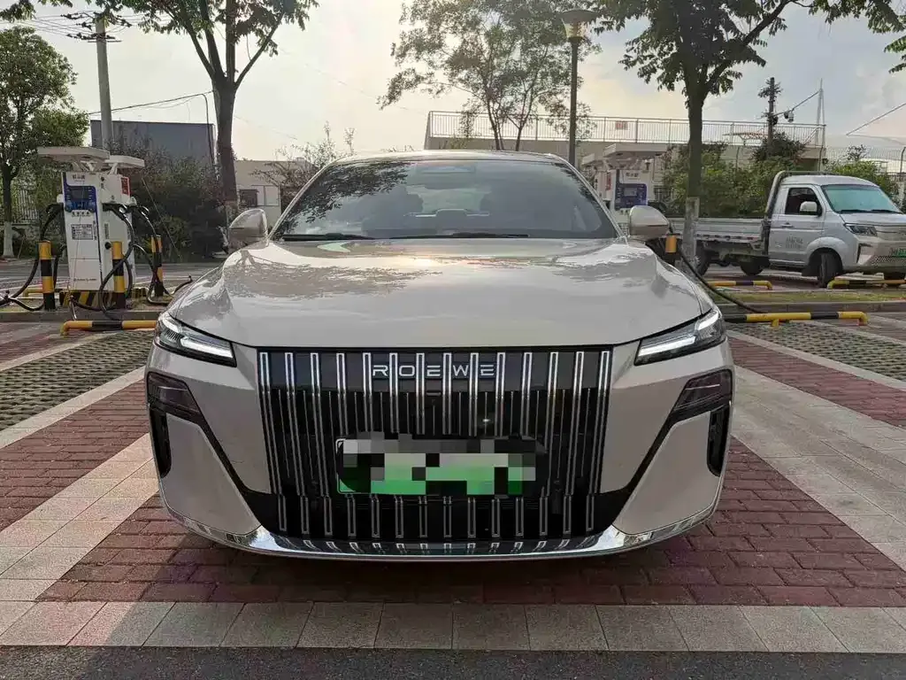 Roewe M7 DMH — фото 5