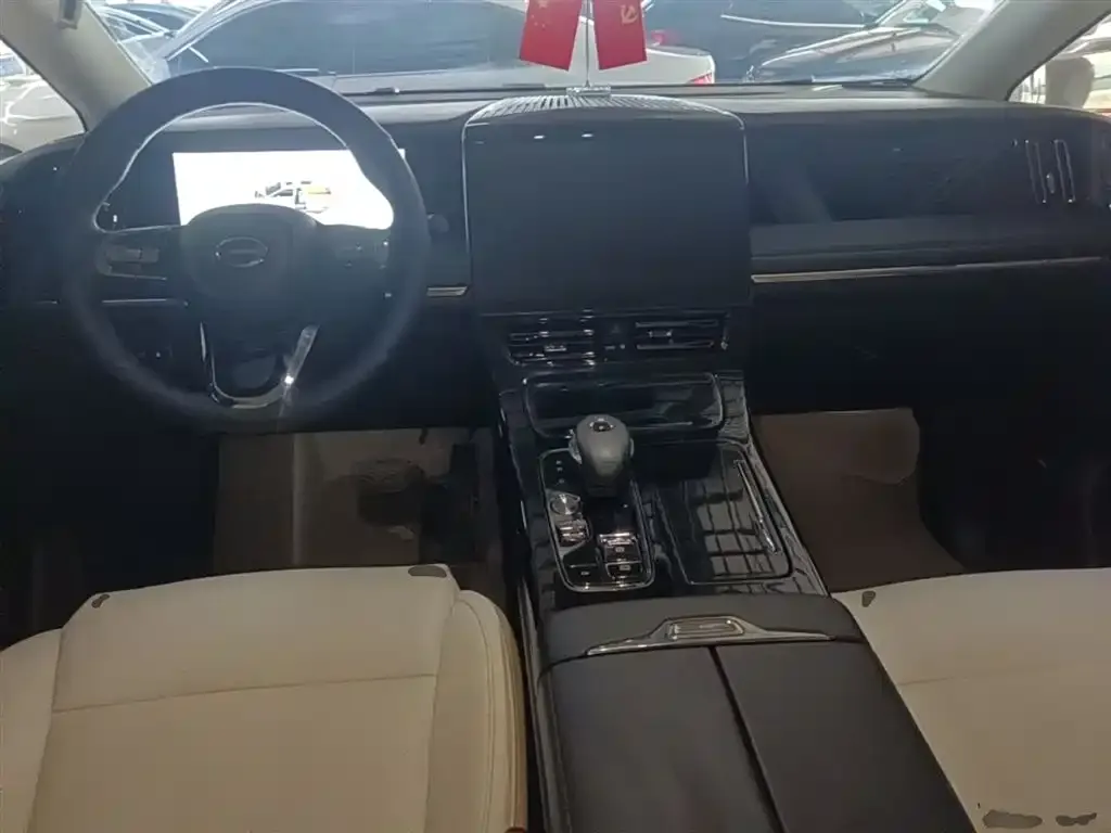 GAC Motor Trumpchi E9 — фото 4