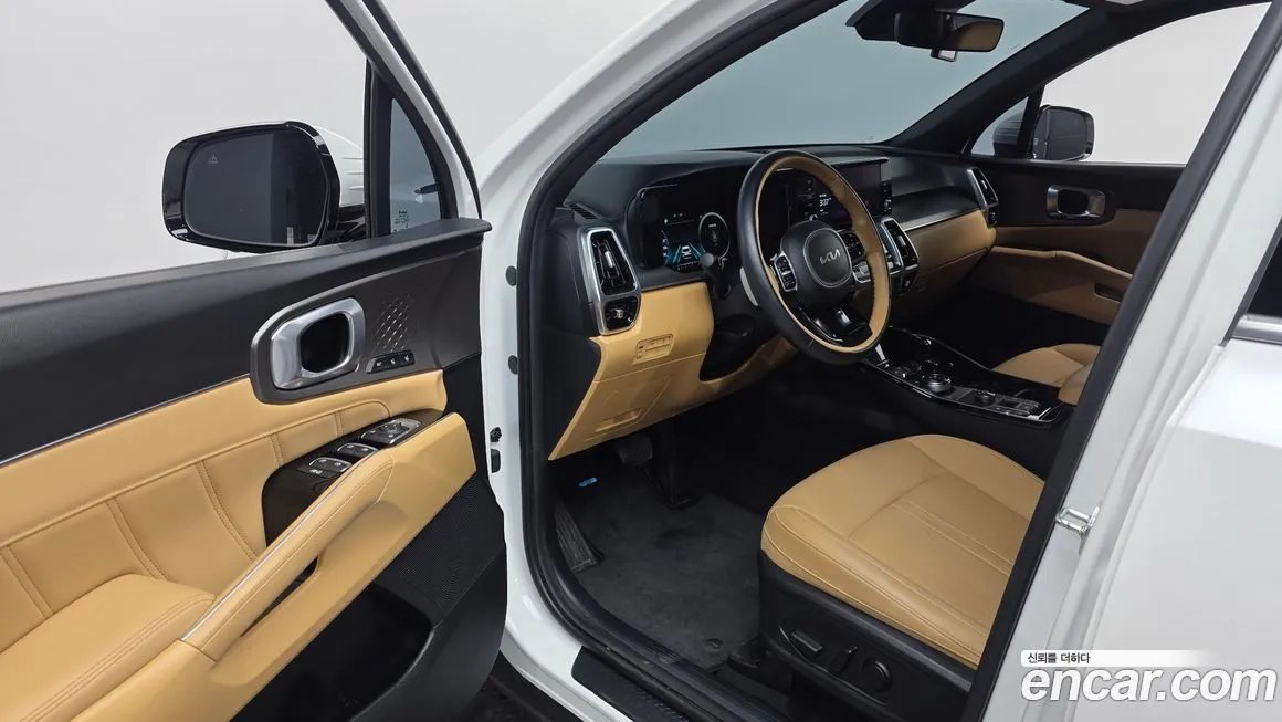 Kia Sorento — фото 7