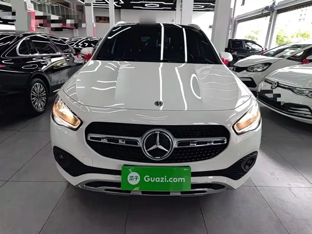 Mercedes-Benz GLA — фото 9