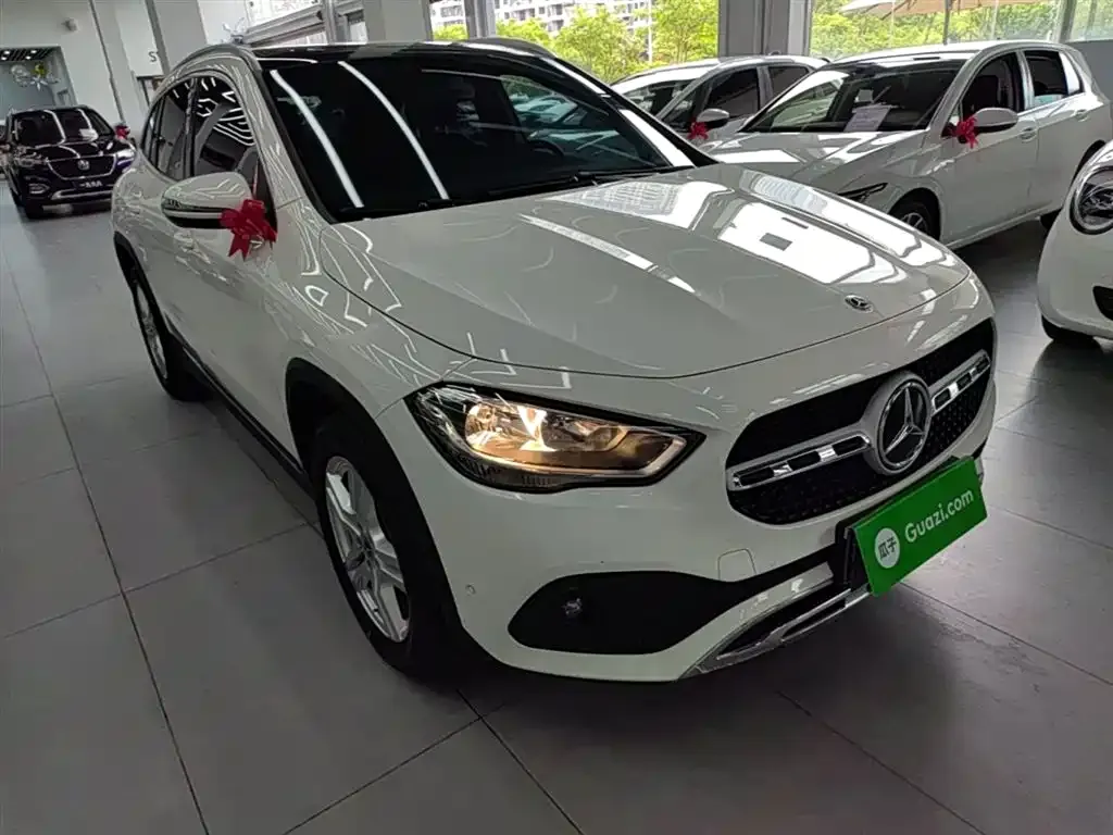 Mercedes-Benz GLA — фото 7
