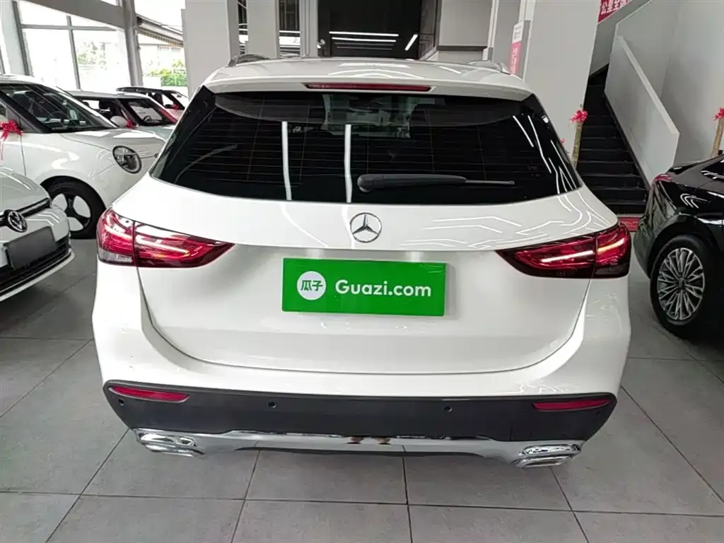 Mercedes-Benz GLA — фото 6