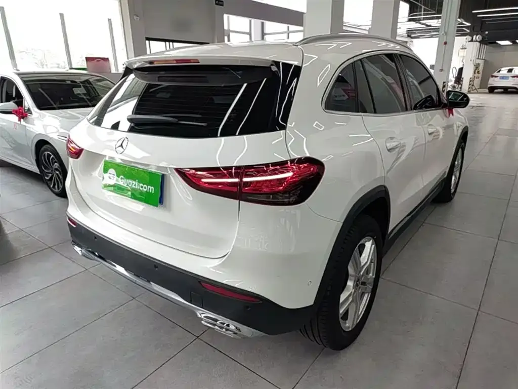 Mercedes-Benz GLA — фото 5