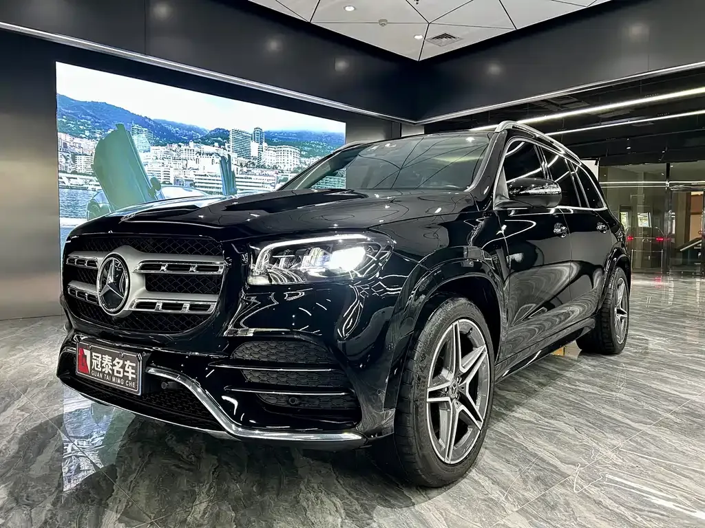 Mercedes-Benz GLS — фото 1