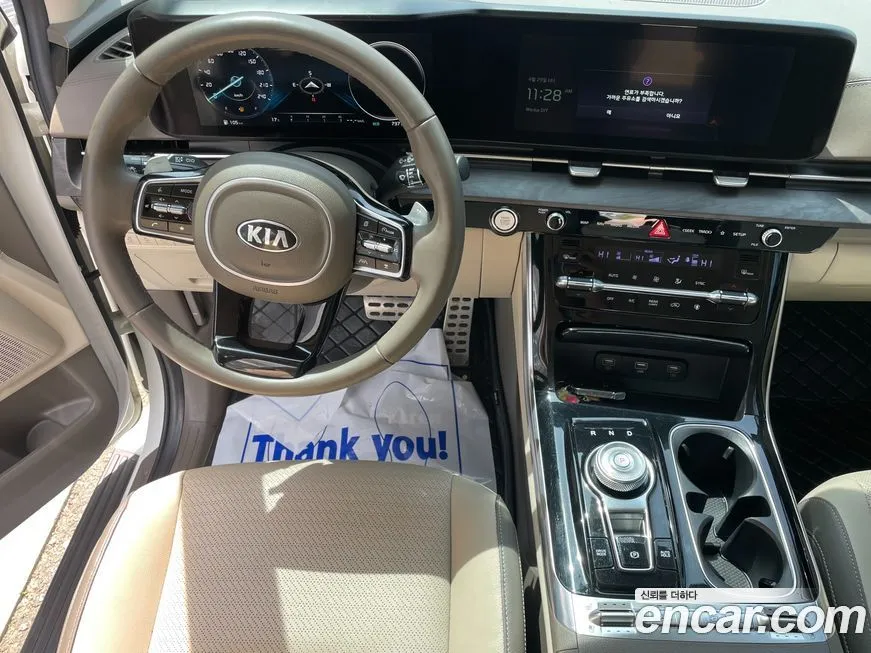 Kia Carnival — фото 10