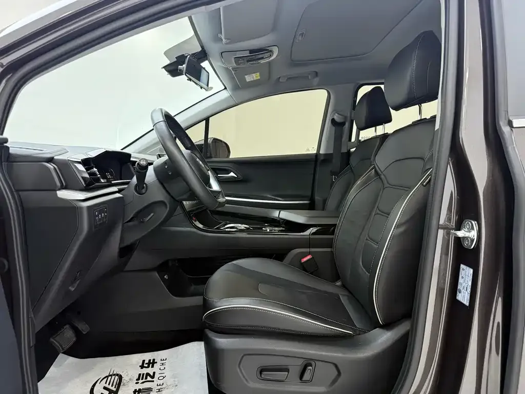 Hyundai Custo — фото 2