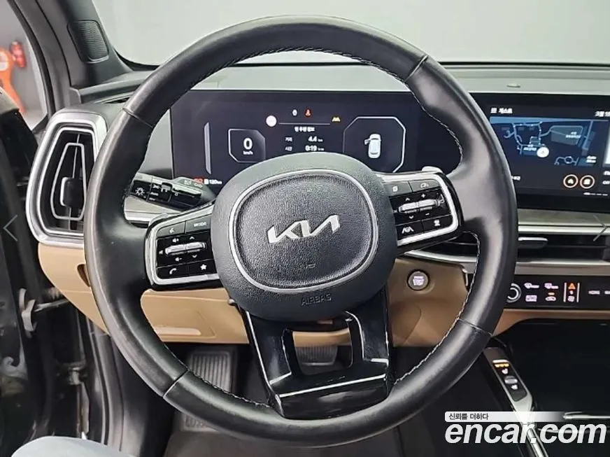 Kia Sorento — фото 8